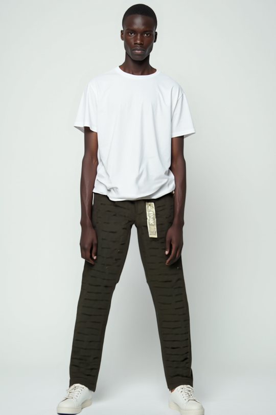 Men’s White Textured ripped and Stacked Jeans